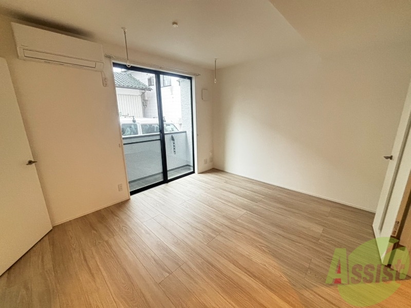 居室・リビング　きれいなＬＤＫが広がっていて居心地が良さそうですね。