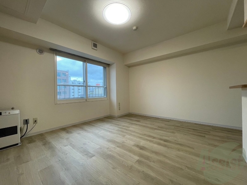 居室・リビング　広くてキレイなＬＤＫが広がっていて、充実した生活が送れそう。