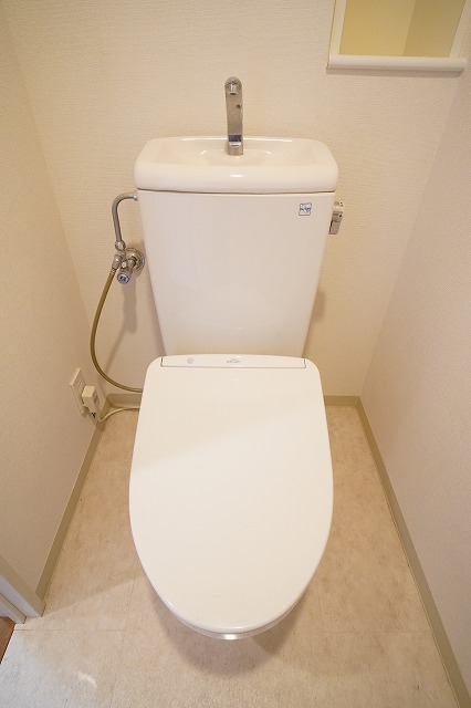 トイレ　トイレ