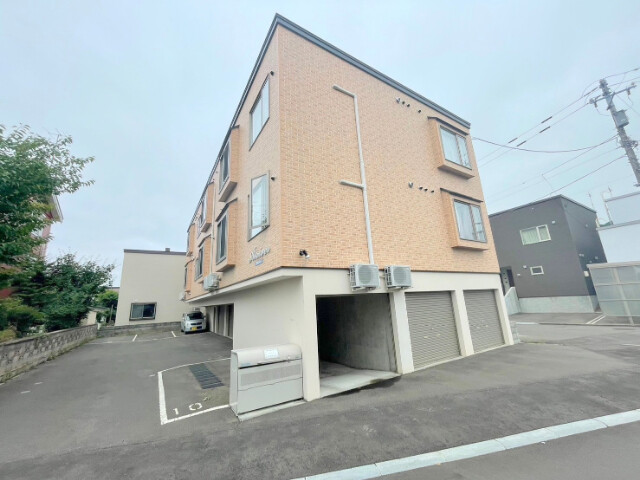 建物外観　外観写真でございます！