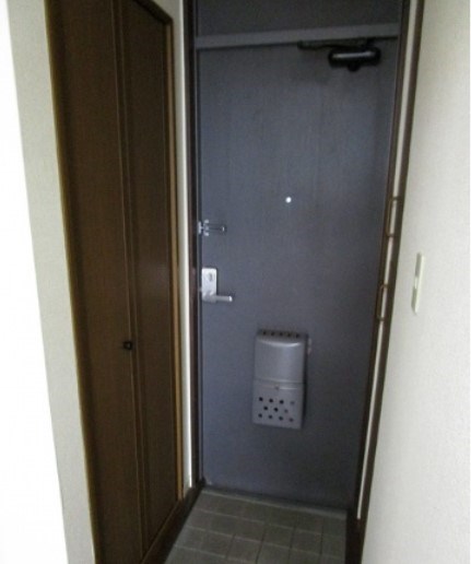 玄関　※別室参考写真