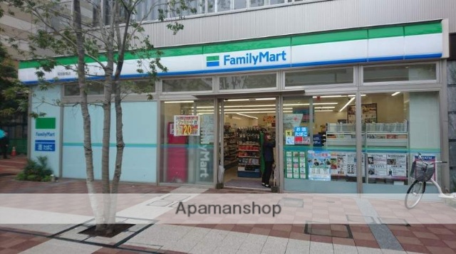 コンビニ　ファミリーマート糀谷駅南店（コンビニ）まで270m