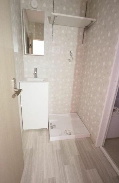 洗面設備　※全て別号室のお写真。内装等参考にしてください。