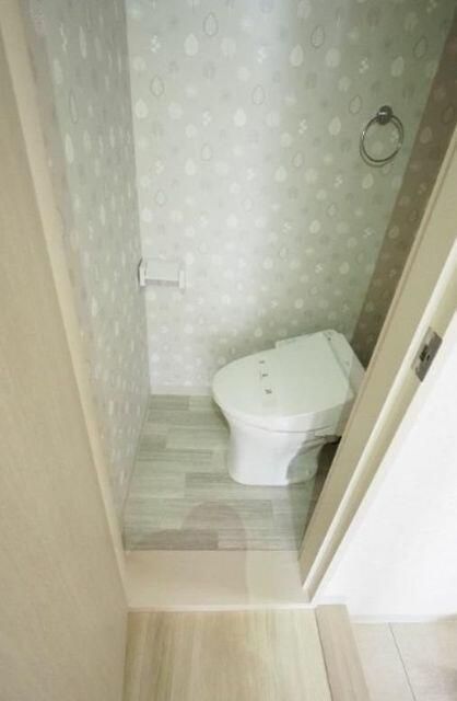 トイレ　※全て別号室のお写真。内装等参考にしてください。