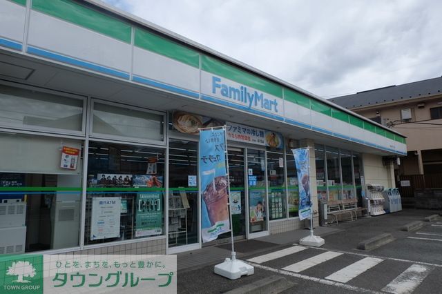 コンビニ　ファミリーマート東大泉六丁目店（コンビニ）まで580m