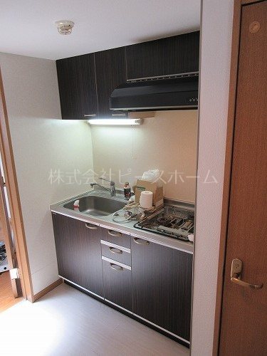 キッチン　※別号室参考写真