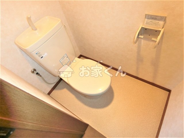 トイレ　トイレ(写真は別のお部屋です)