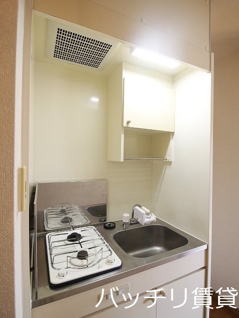 キッチン　別号室イメージの為、現状を優先致します。