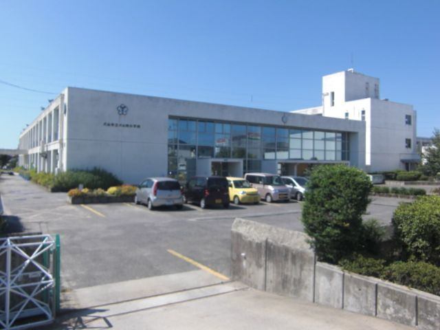 小学校　犬山市立犬山西小学校（小学校）まで1293m