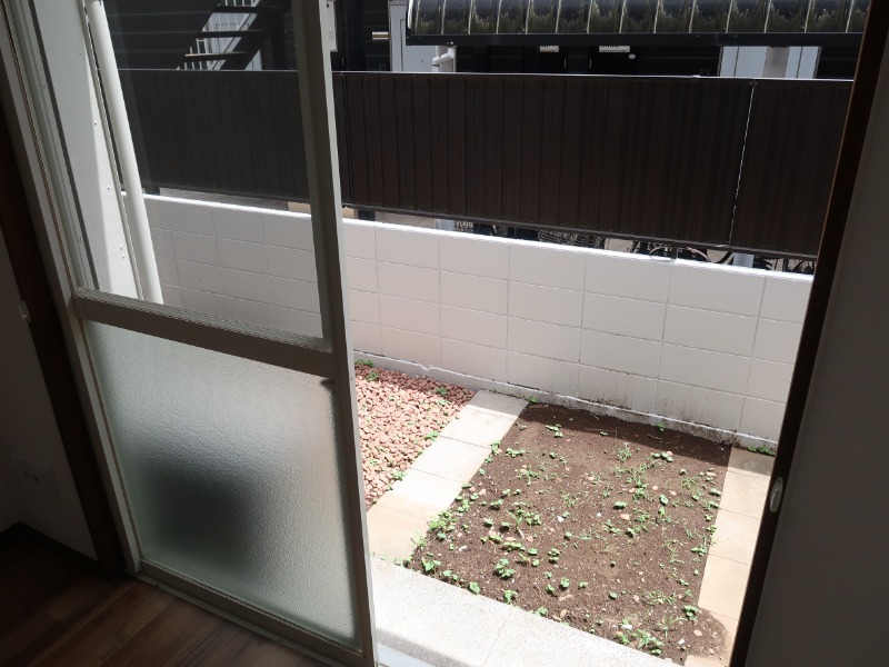 バルコニー　＊別号室の写真となります。