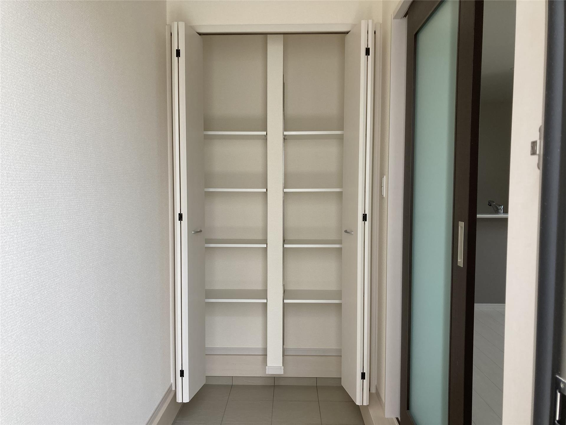 収納