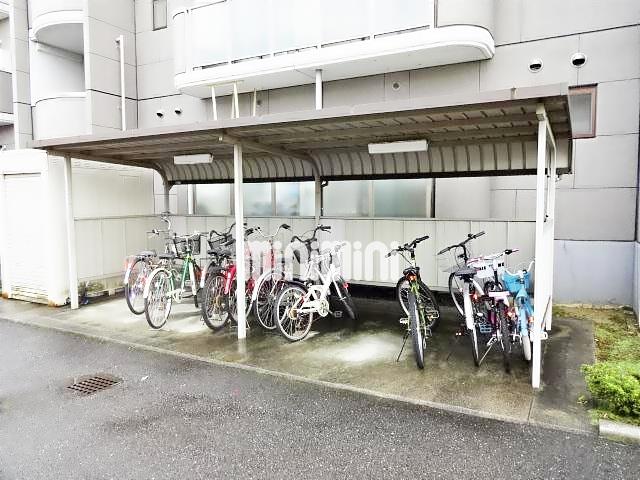 その他共有部分　駐輪場の様子です。