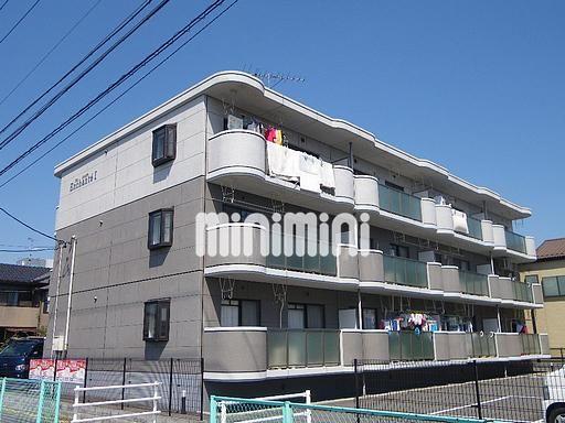 建物外観　ＰＣ造のマンション、しかも中階段タイプです。