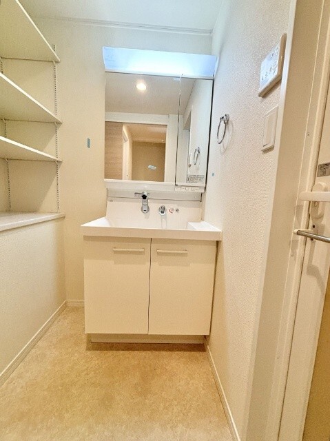 洗面設備　※別号室の写真となります