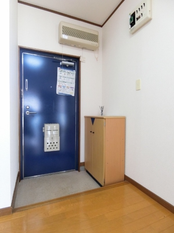 玄関　図面と現状に相違がある場合には現状を優先