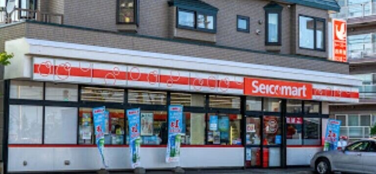 コンビニ　セイコーマートたかしま店（コンビニ）まで200m