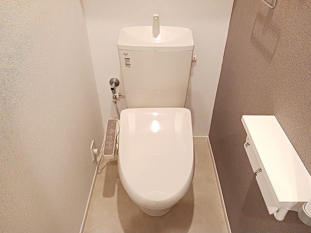 トイレ　図面と現状に相違がある場合には現状を優先