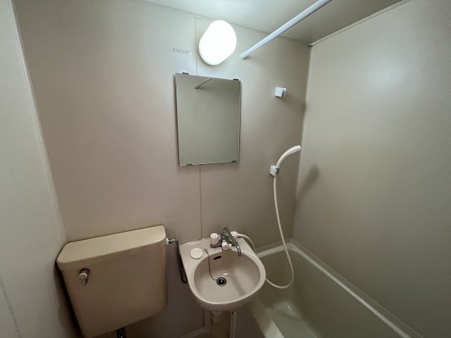 洗面設備　忙しい朝には欠かせない洗面所です