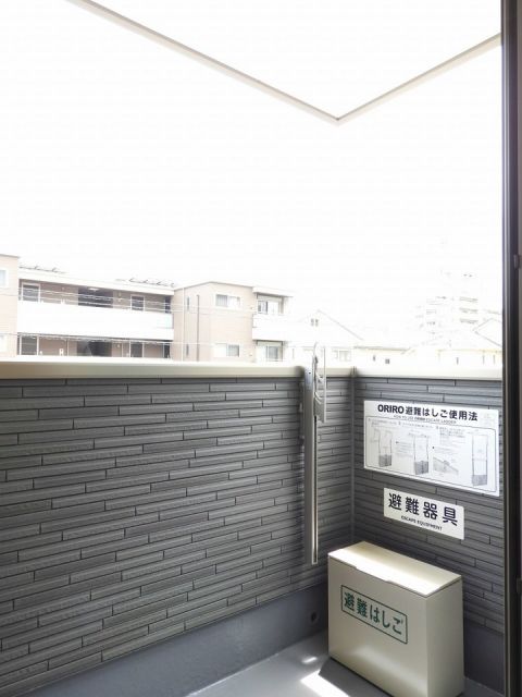 バルコニー