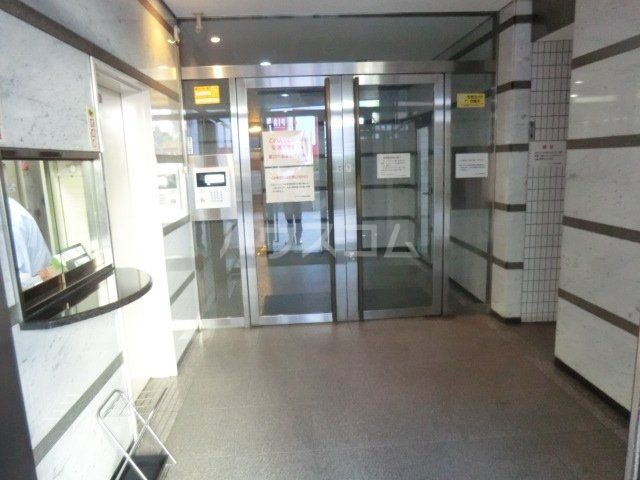 ロビー