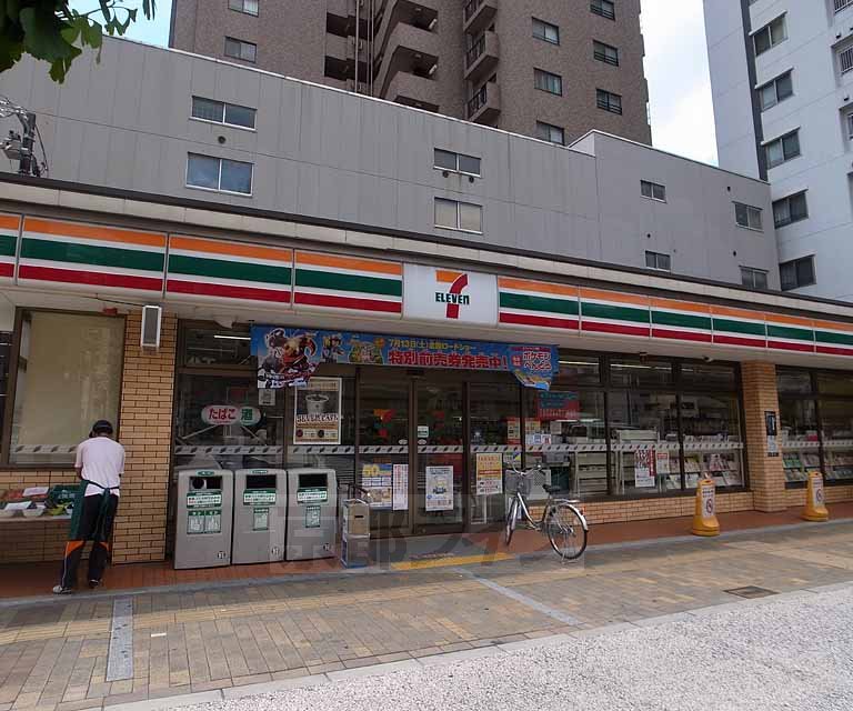 コンビニ　セブンイレブン烏丸五条店（コンビニ）まで35m