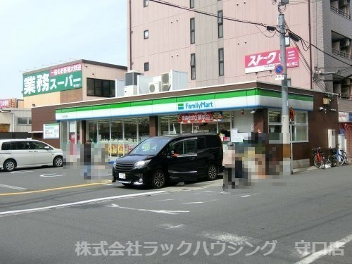 コンビニ　ファミリーマート 赤川三丁目店（コンビニ）まで505m