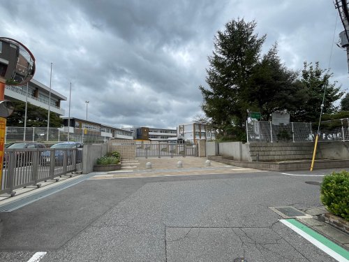 小学校　柏市立土小学校（小学校）まで154m