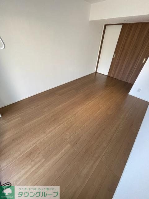 CORVAL三軒茶屋の居間写真