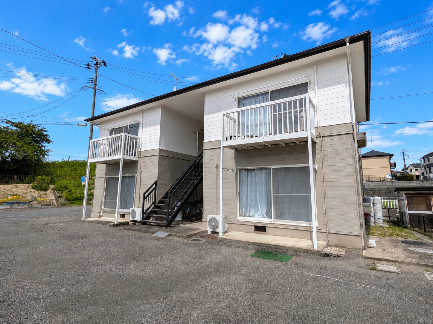 リビング富田A