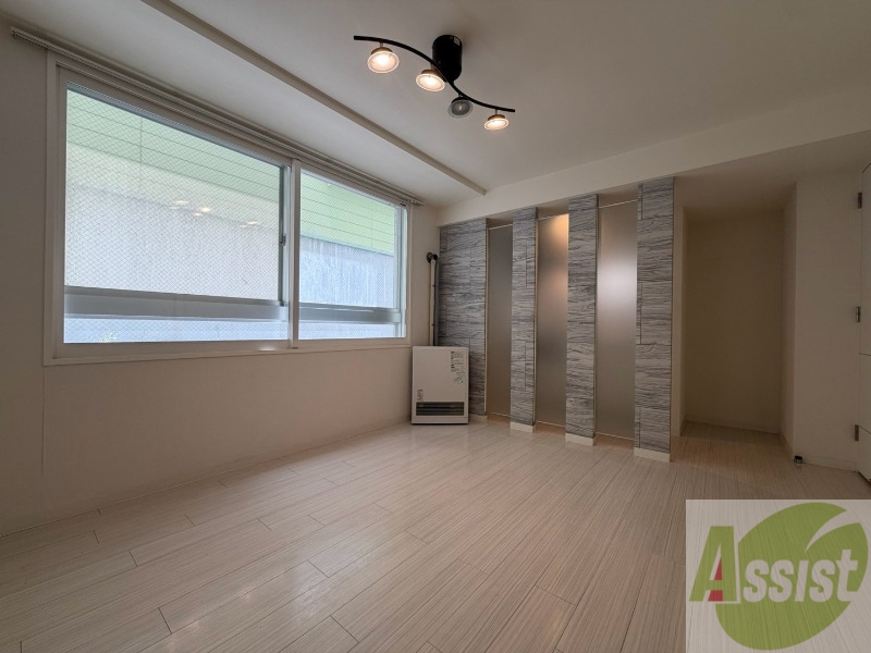 居室・リビング　広くてキレイなお部屋が広がっていて、充実した生活が送れそう。