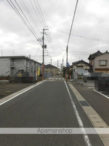 その他　前面道路（その他）まで0m