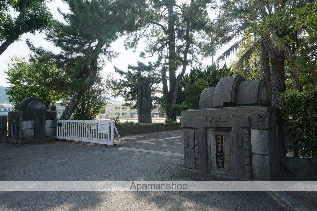 小学校　千松小学校（小学校）まで750m