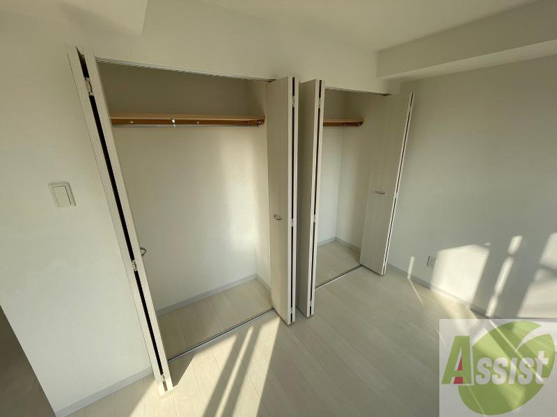 収納　寝室の収納です。部屋がすっきり片付きます。