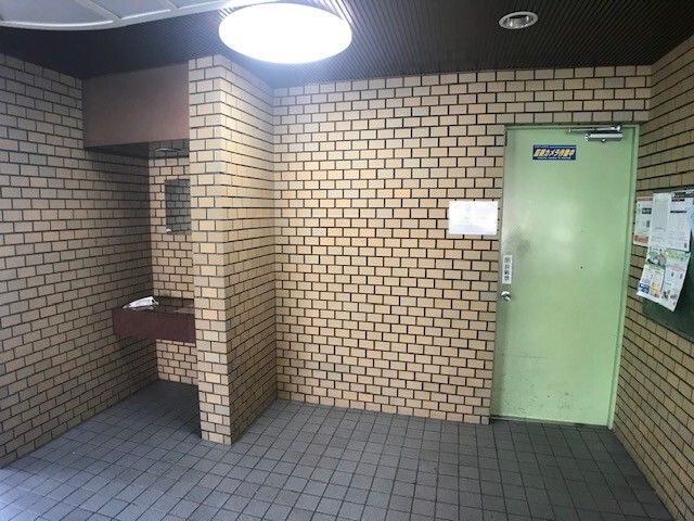 ロビー