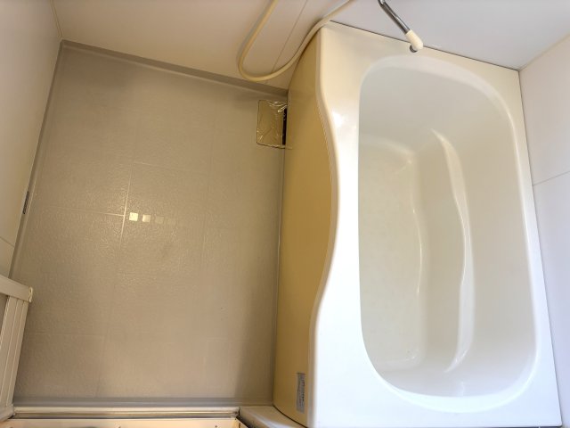 バス・シャワールーム　追い焚き機能付き