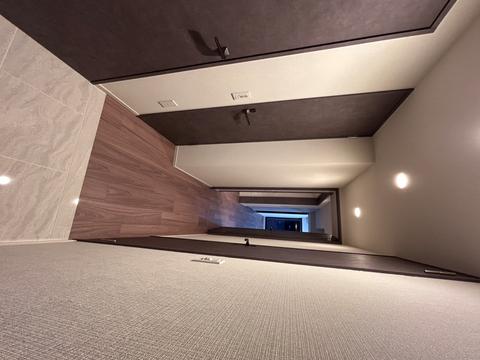 ＪＲ京浜東北線 大森駅 徒歩12分 8階建 築2年の玄関写真