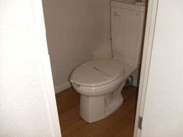 レオパレス柴崎のトイレ写真