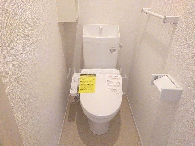 ウィステリアのトイレ写真