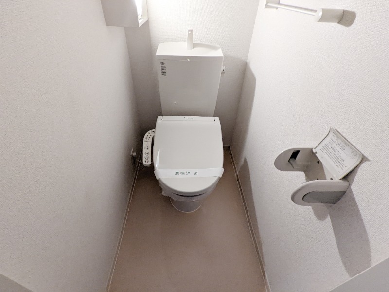 東武伊勢崎線 境町駅 徒歩9分 3階建 築10年のトイレ写真