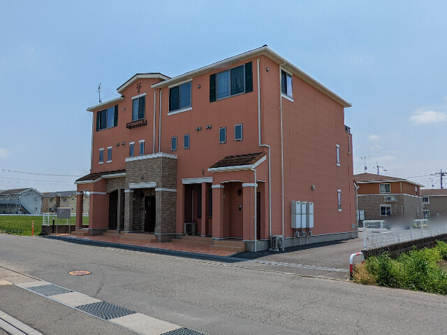 東武伊勢崎線 境町駅 徒歩9分 築10年