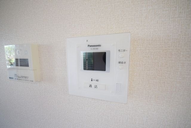 セキュリティ　ＴＶモニターインターホンです