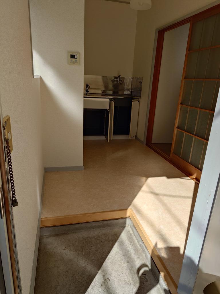メゾンフジの玄関写真