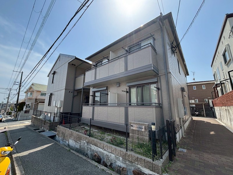 セジュール西岡本の外観写真