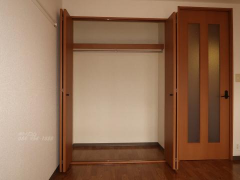 収納　クローゼット