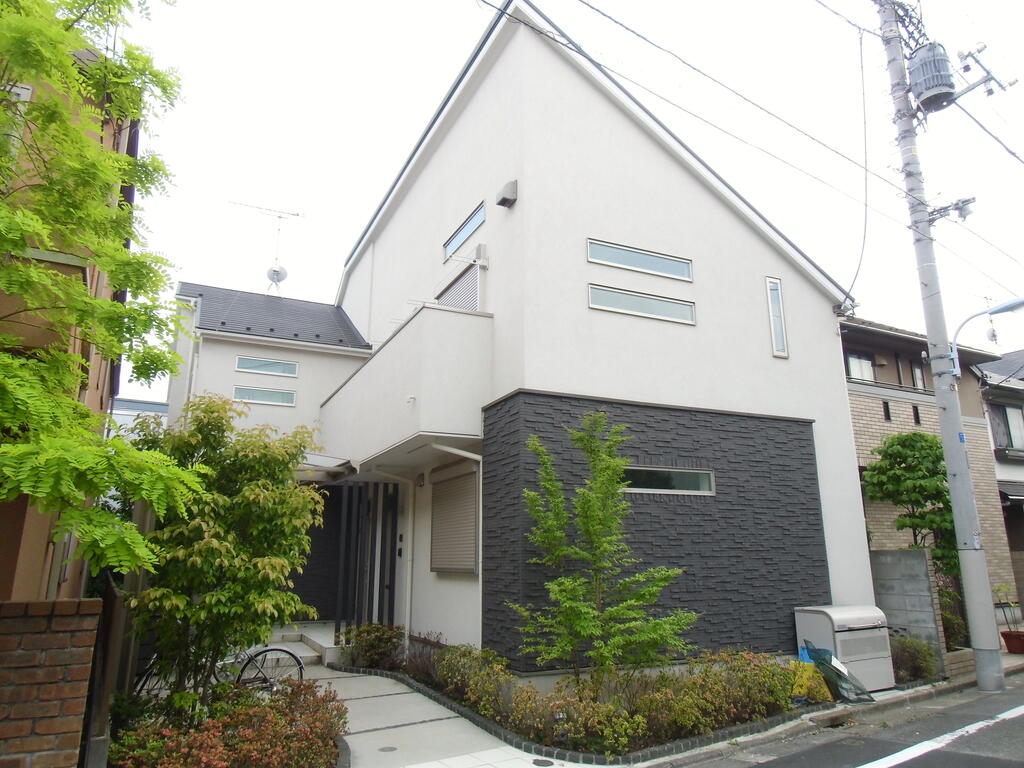 グラッサ
