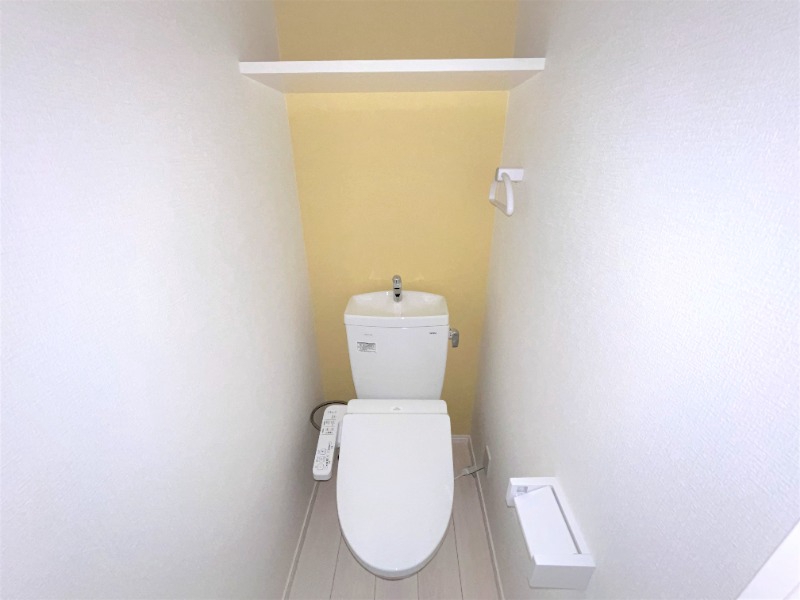 ＪＲ鹿児島本線 西小倉駅 徒歩2分 10階建 築3年のトイレ写真