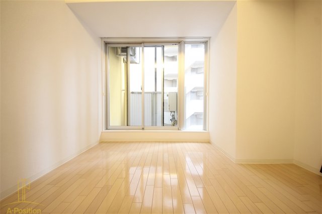 I-DIL NAKANOSHIMA EASTの居間写真