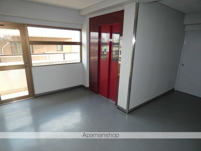 ロビー　ロビー