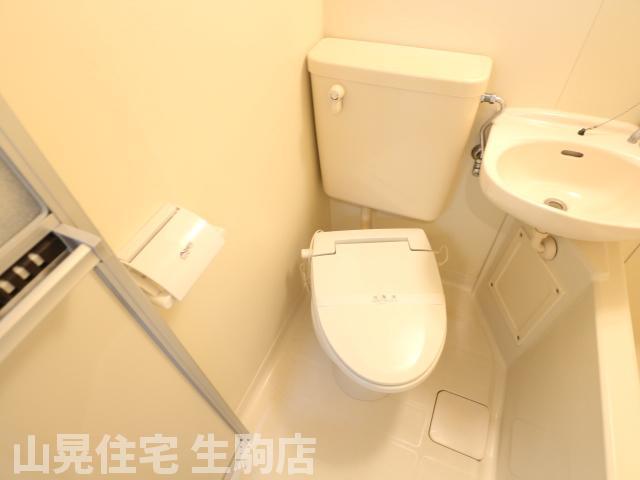 トイレ　ゆったりとした空間のトイレです