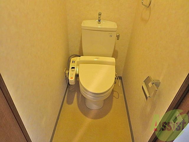 【吹田市垂水町のマンションのトイレ】